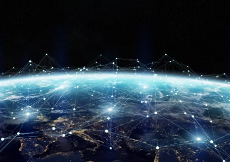 Le sfide territoriali generate dal nuovo glocalismo. Politiche di sviluppo e politiche sociali